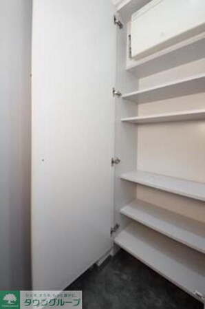 アルテーヌ新横浜の物件内観写真